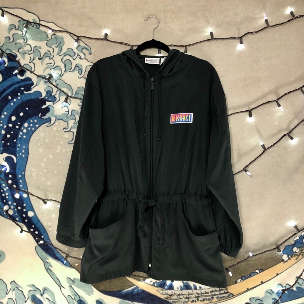 Women’s VTG Reebok Alliance Windbreaker Jacket (L)